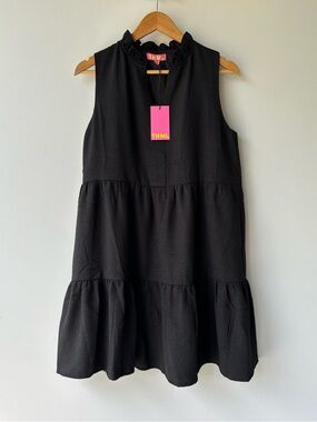 THML Dress Black Textured Tiered Sleeveless V-neck Lined Women’s Size Small NWT